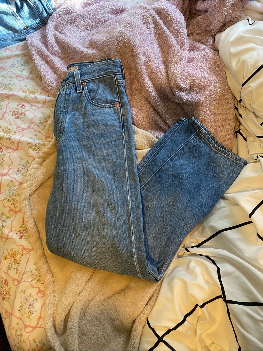 Levi’s Ribcage Straight Ankle jeans
